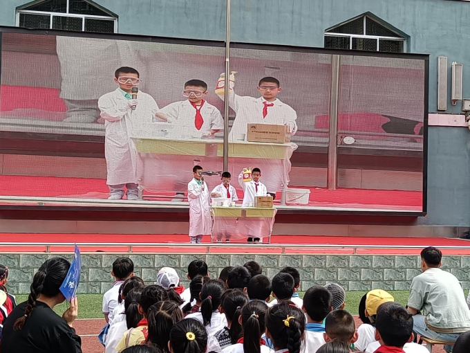 科技筑梦未来 艺术伴我成长 - 宁卧庄教育集团雁宁路小学 - 兰州市